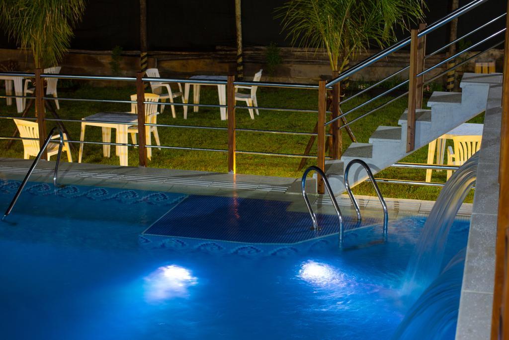 Hotel Teomar Villa Gesell Zewnętrze zdjęcie