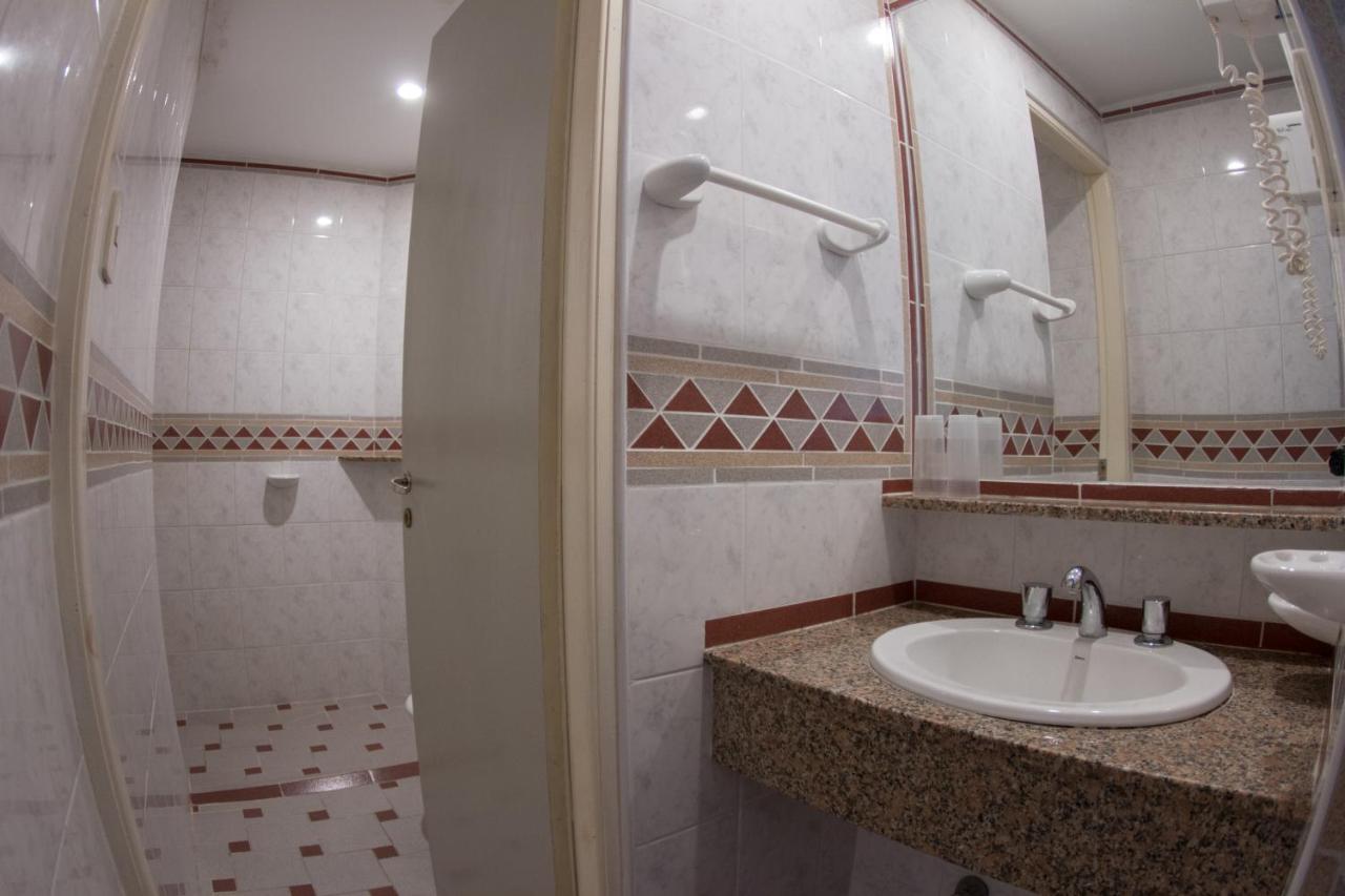Hotel Teomar Villa Gesell Zewnętrze zdjęcie